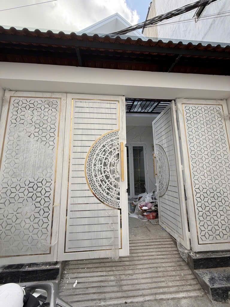 BÁN NHÀ NHÀ BÈ - RẺ - ĐẸP - HIẾM - HUỲNH TẤN PHÁT 122M2 GIÁ NHỈNH 6T
